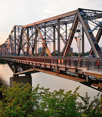 Metal truss bridge