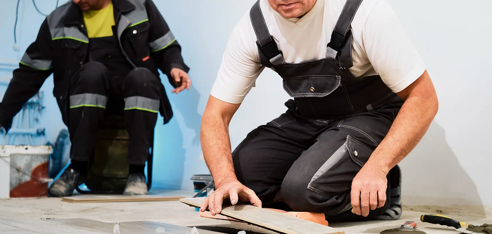 Flooring & Roofing Solutions - Service